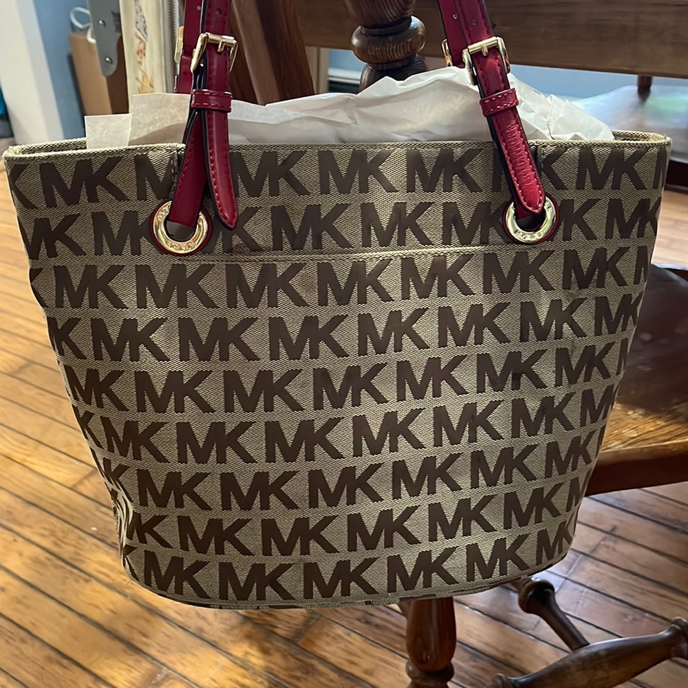 MK Purse